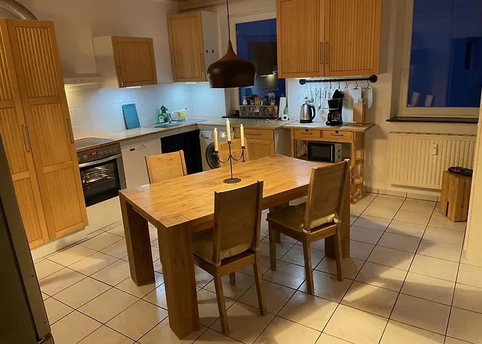 Kiel Zwischen Bluecherplatz Und Forstbaumschule 1 Oder 2 Zimmer Ferienwohnung