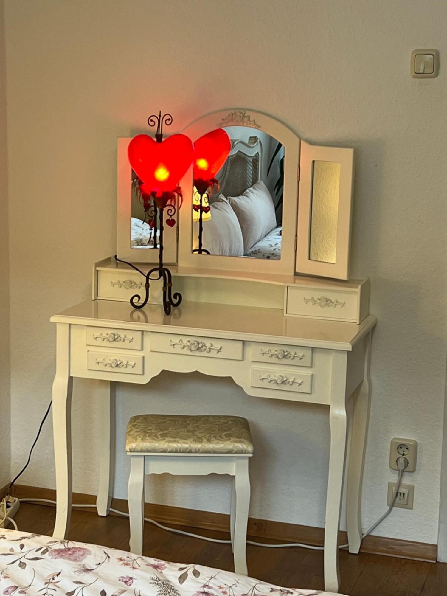 Apartament Zwischen Bluecherplatz Und Forstbaumschule 1 Oder 2